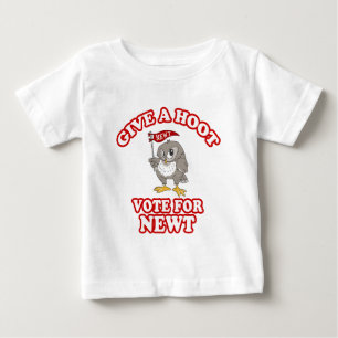 Newtのためのやじり声の投票を与えて下さい ベビーTシャツ