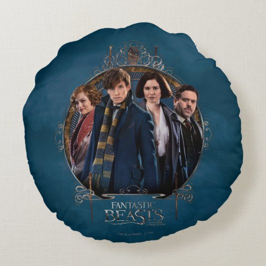NEWT SCAMANDER™と会社のアールヌーボー・フレーム ラウンドクッション (裏面)