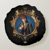 NEWT SCAMANDER™ポートレート ラウンドクッション (裏面)