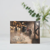 NEWT SCAMANDER™ & Co. ポストカード (スタンド正面)