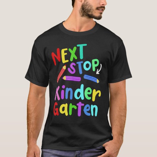 Next Stop Kindergarten Preschool Graduation 2023 B Tシャツ (正面)