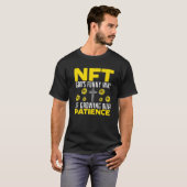 NFT神の忍耐おもしろい暗号の成長の方法 Tシャツ (正面フル)