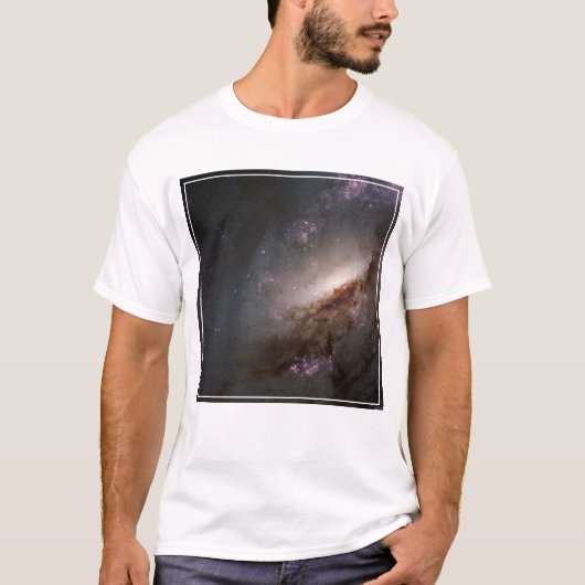Ngc 4258強烈な星形成を受けている。 tシャツ (正面)