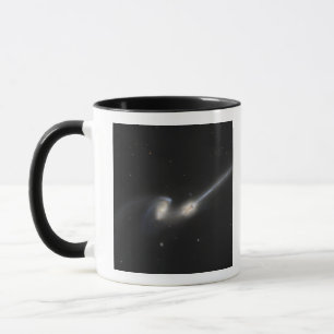 NGC 4676、別名ネズミの銀河系 マグカップ