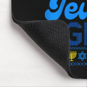 Nice Jewish Girl Ugly Happy Hanukkah Sweater Chanu マウスパッド (コーナー)