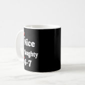 Nice Naughty 6 7 Meme 67 Christmas Six Seven Xmas コーヒーマグカップ (正面左)