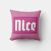 Nice Pink Box Typography Throw Pillow クッション (正面)
