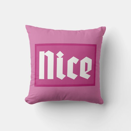 Nice Pink Box Typography Throw Pillow クッション (正面)