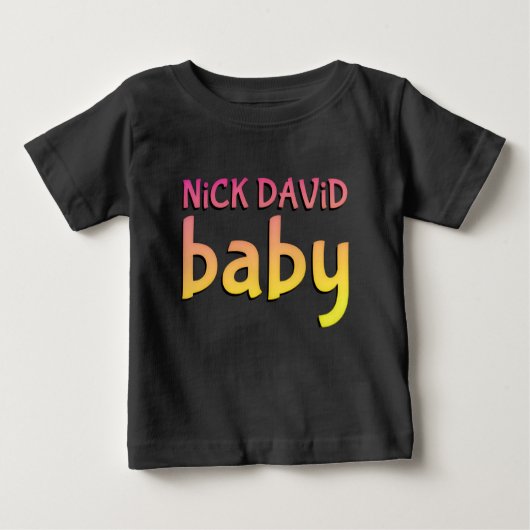 NiCK DAViDベビー – シティキッドロゴTシャツ ベビーTシャツ (正面)