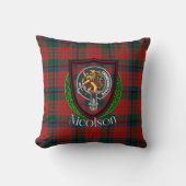 Nicolson Scottish Clan Tartan & Crest クッション (正面)
