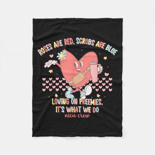 Nicu Valentine Roses Are Red Nicu Nurse Valentine' フリースブランケット (正面)