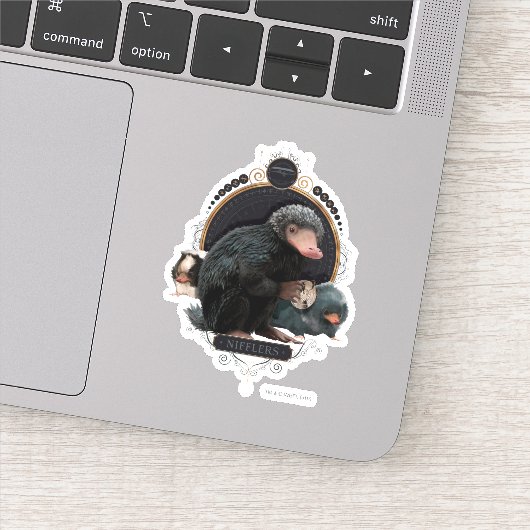 NIFFLER™sアールヌーボーポートレート シール (詳細)