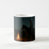 Night Campfire Mug - Western Camping Design モーフィングマグカップ (中央)