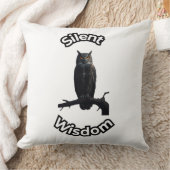  **Night Forest Owl – Realistic Nocturnal Owl Illu クッション (ブランケット)