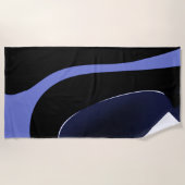 Night of the Comet:抽象芸術ブルー、パープル、ブラック ビーチタオル (正面)