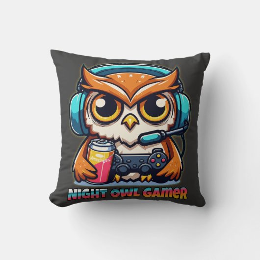 Night Owl Gamer Mascot Fun Gaming Illustration クッション (正面)