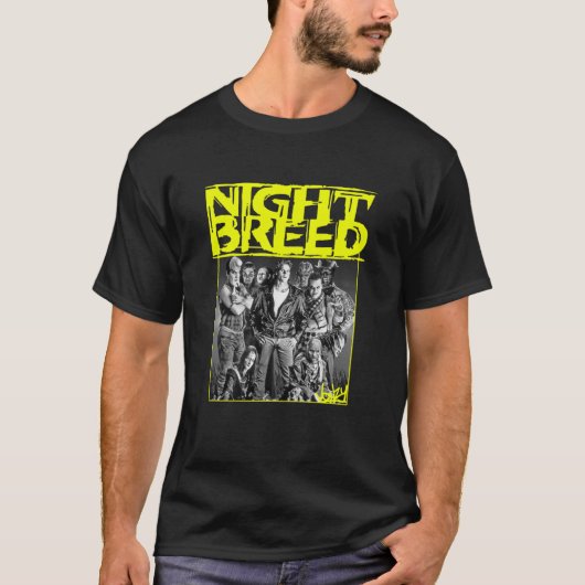 Nightbreed Retro Movie Essential Tシャツ (正面)