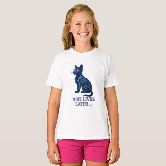 Nine Lives Later – Funny Cat T-Shirt Tシャツ (正面フル)