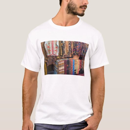 NM, ニューメキシコ州, サンタフェ, ナバホ族の衣類, Tシャツ (正面)