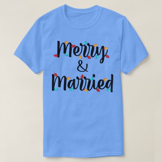 nMG4とメリークリスマスラ結婚したイトのクリスマスが一致 Tシャツ (デザイン正面)