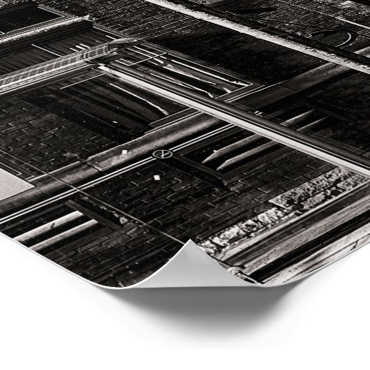 No 106 Broadview Ave 4 ポスター (角)