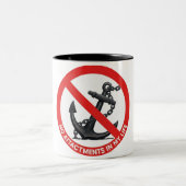 No attachments in my life ツートーンマグカップ (中央)