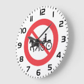 No Horse Drawn Vehicles Sign ラージ壁時計 (傾斜)