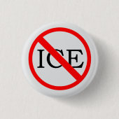 "NO ICE" Button 缶バッジ (正面)