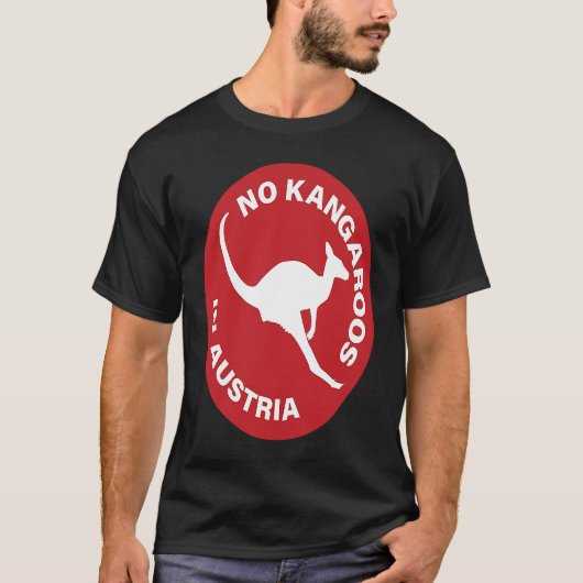 No Kangaroos In Austria  Funny Australia Tシャツ (正面)
