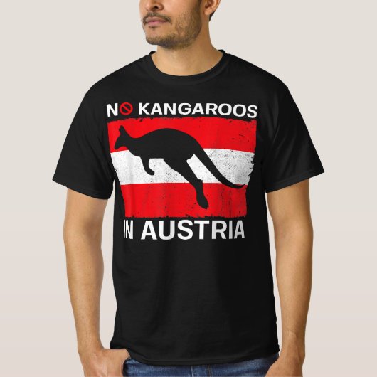 No Kangaroos In Austria T-Shirt Funny Gift T-Shirt Tシャツ (正面)