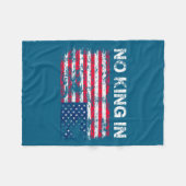 No King In America American Flag Upside Down Distr フリースブランケット (正面(横))