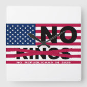 NO KINGS スクエア壁時計 (正面)