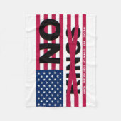 NO KINGS フリースブランケット (正面)