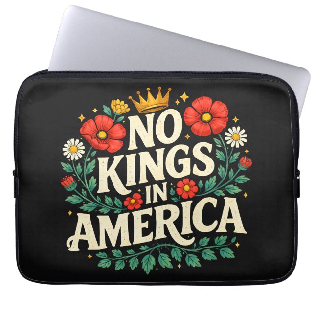 No Kings America ラップトップスリーブ (正面)
