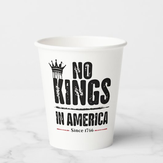 No Kings in Americaアンチトランプ米国愛国者 紙コップ (正面)