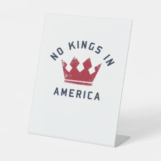 No Kings In America Anti Fascism USA Classic 台座サイン