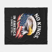 No Kings In America Classic Retro Graphic Design フリースブランケット (正面(横))
