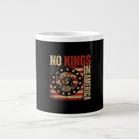 No Kings In America Patriotic Grunge Classic Vinta ジャンボコーヒーマグカップ (正面)
