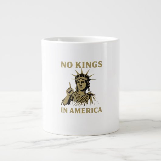 No Kings In America Statue Of  No Kings Day Protes ジャンボコーヒーマグカップ (正面)