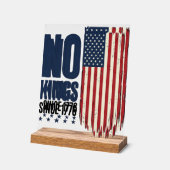 No Kings Since 1776 Patriotic Flag Shirt Design_1 アクリルサイン (傾斜)