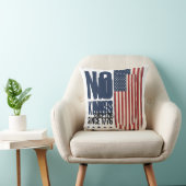 No Kings Since 1776 Patriotic Flag Shirt Design_1 クッション (椅子)