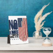 No Kings Since 1776 Patriotic Flag Shirt Design_1 フォトプラーク (側面)