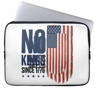 No Kings Since 1776 Patriotic Flag Shirt Design_1 ラップトップスリーブ
