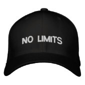 No Limits Cap 刺繍入りキャップ (正面)