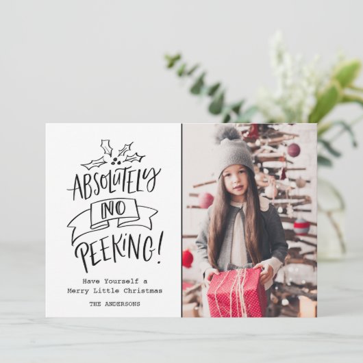 No Peeking家族のクリスマスフォトプレイド シーズンカード (スタンド正面)