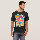No Rules Just Vibes – ネオングラデーションかわいい – パンクTy Tシャツ (正面フル)