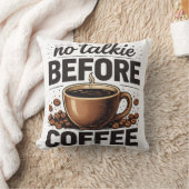 No Talkie Before Coffee – Funny Retro Coffee Lover クッション (ブランケット)