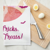 No Tricks Just Treat 不気味 Castle Halloween キッチンタオル (四つ折り)