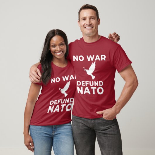 No War Defund NATO Tシャツ (ユニセックス)