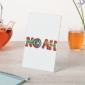 NOAH名のクロシェ鮮やかトのパターン 台座サイン (インサイチュ)